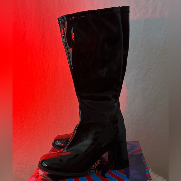 FUNTAISMA Black Knee High Boot - Picture 5 of 11